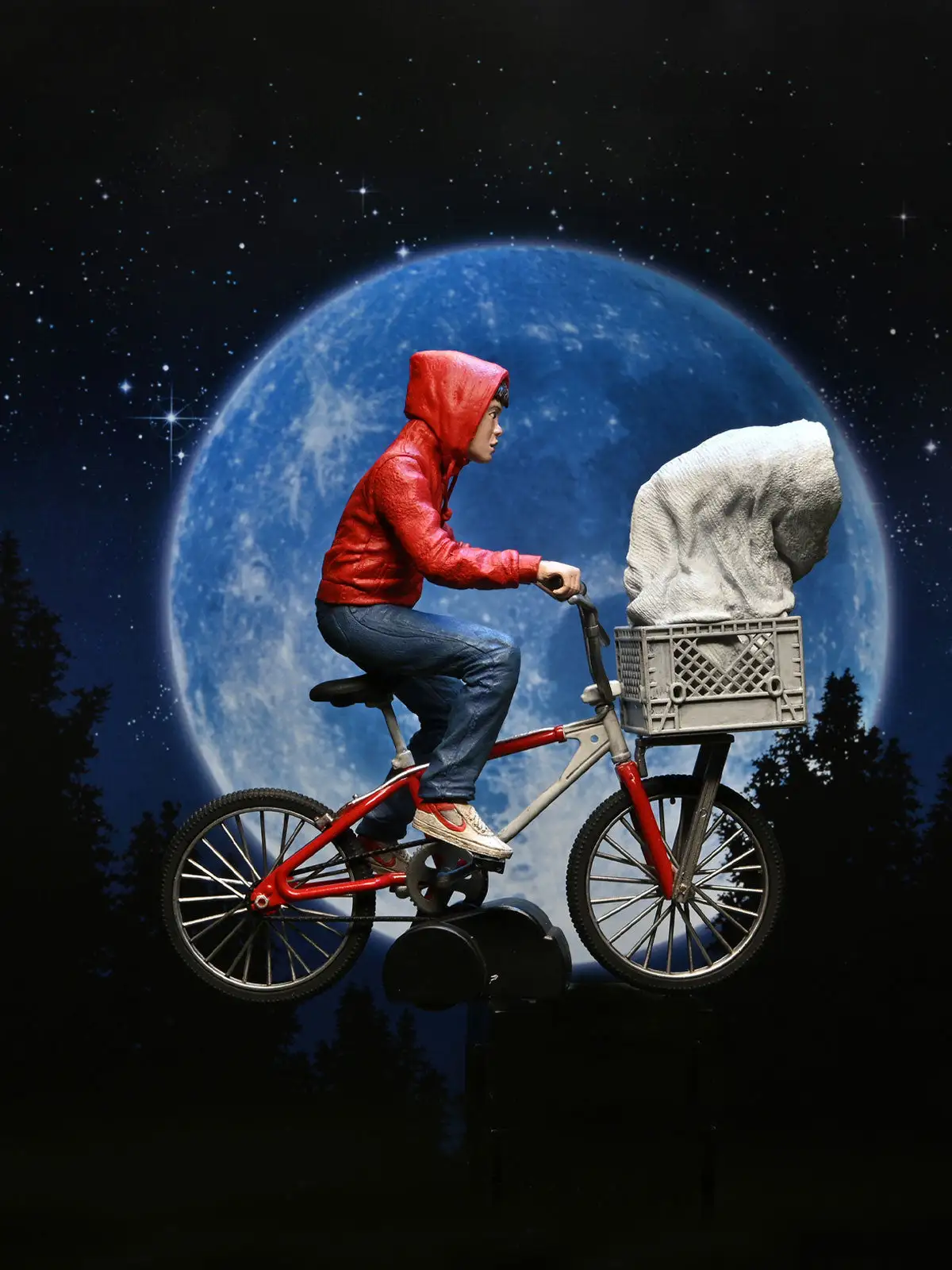 E.T. & Elliot On Bicycle - 7" Scale Action Figurine - E.T. The Extra Terrestrial - NECA Collectibles - Image 3