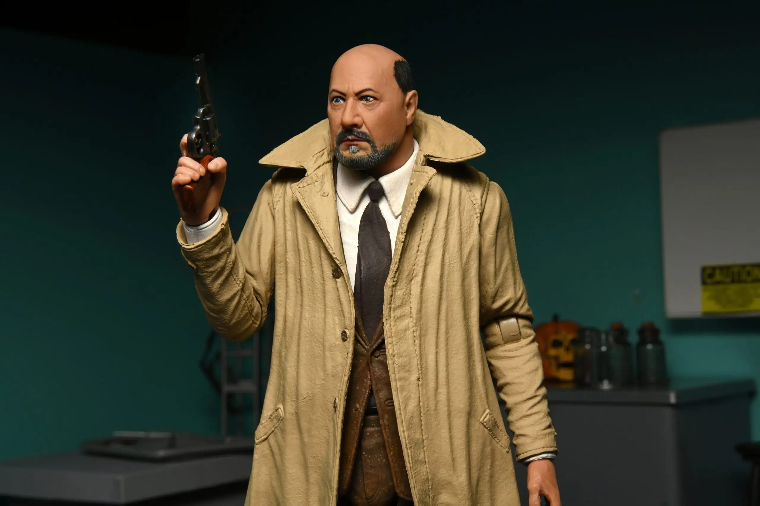 Ultimate Michael Myers & Dr Loomis - 7" Scale Action Figures - Halloween 2 - NECA Collectibles - Image 2